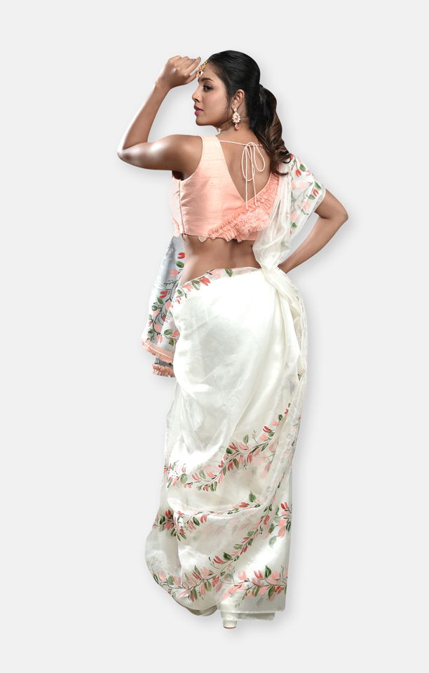 Ivory Hand Painted Saree with Peach Blouse - Fashion Brand & Designer Priti Sahni 2