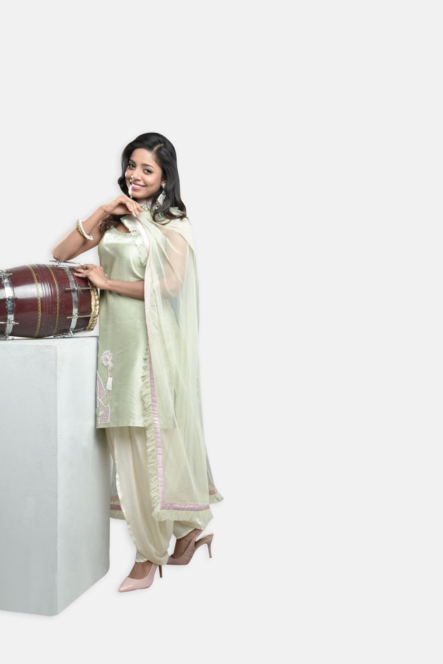 Apple Green Chanderi Slip Kurti Set - Fashion Brand & Designer Priti Sahni 3