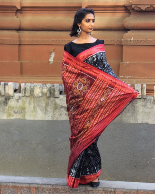 Black Pure Silk Saree Amota : Handwoven Clothing