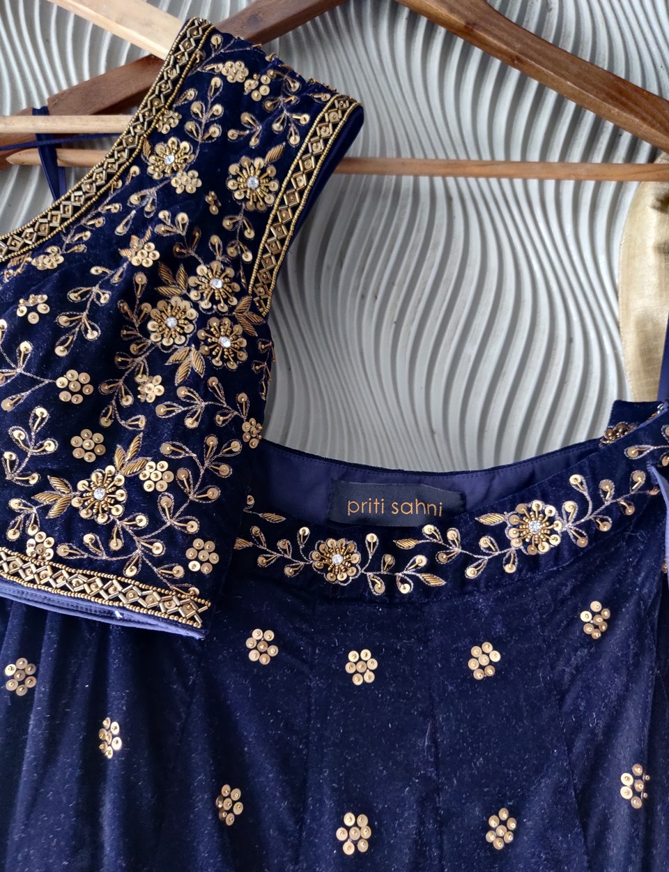 Midnight Blue Velvet Lehenga Set - Fashion Brand & Designer Priti Sahni 6
