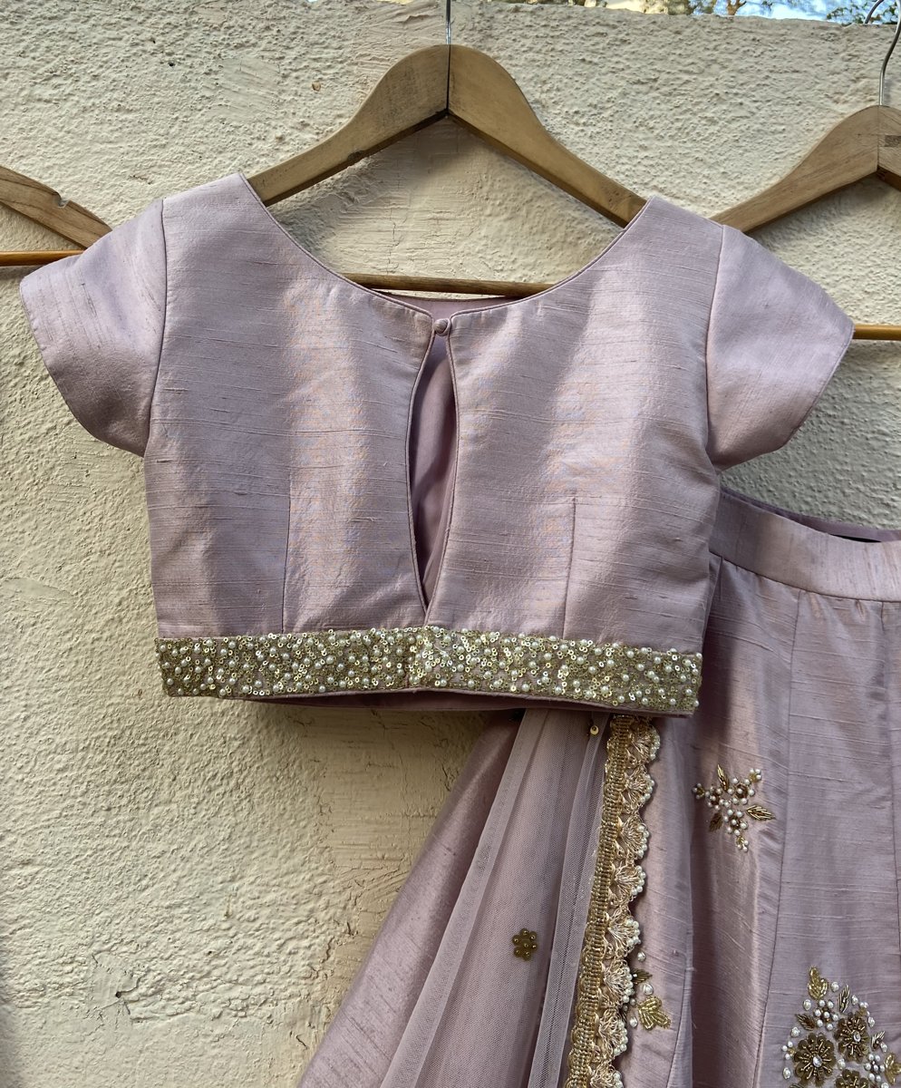 Lavender Raw Silk Lehenga Set - Fashion Brand & Designer Priti Sahni 3