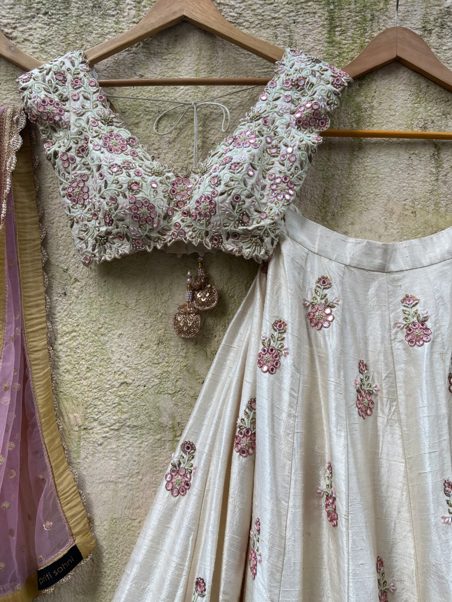 Ivory And Pink Thread And Mirror Work Lehenga Set - Fashion Brand & Designer Priti Sahni 4