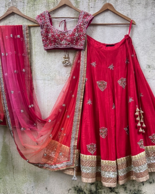 Red Raw Silk Lehenga Set With Ombre Dupatta - Fashion Brand & Designer Priti Sahni