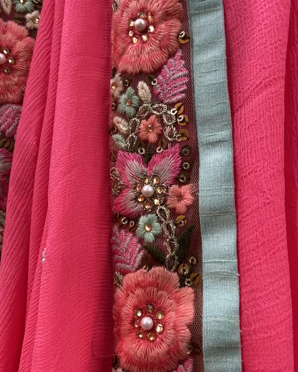 Pink Chiffon Saree with Thread Work Border and Mint Embroidered Blouse - Fashion Brand & Designer Priti Sahni 3