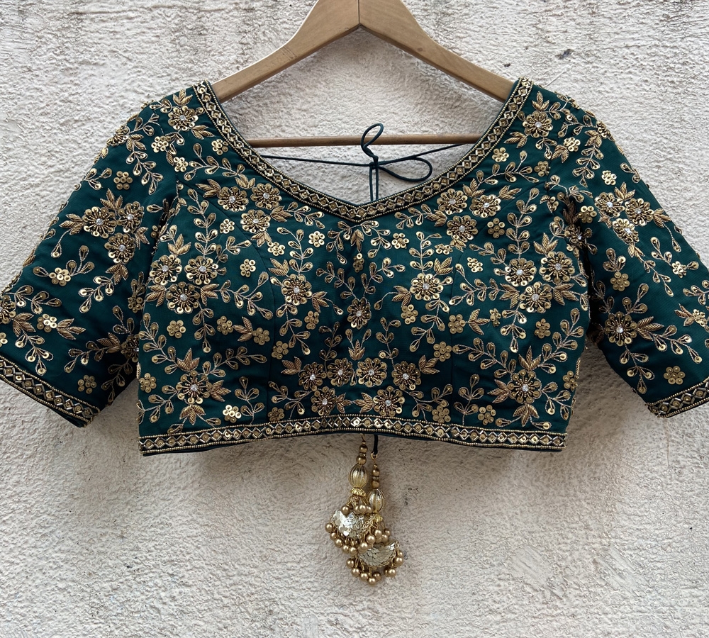 Green Sharmily Lehenga Set - Fashion Brand & Designer Priti Sahni 4