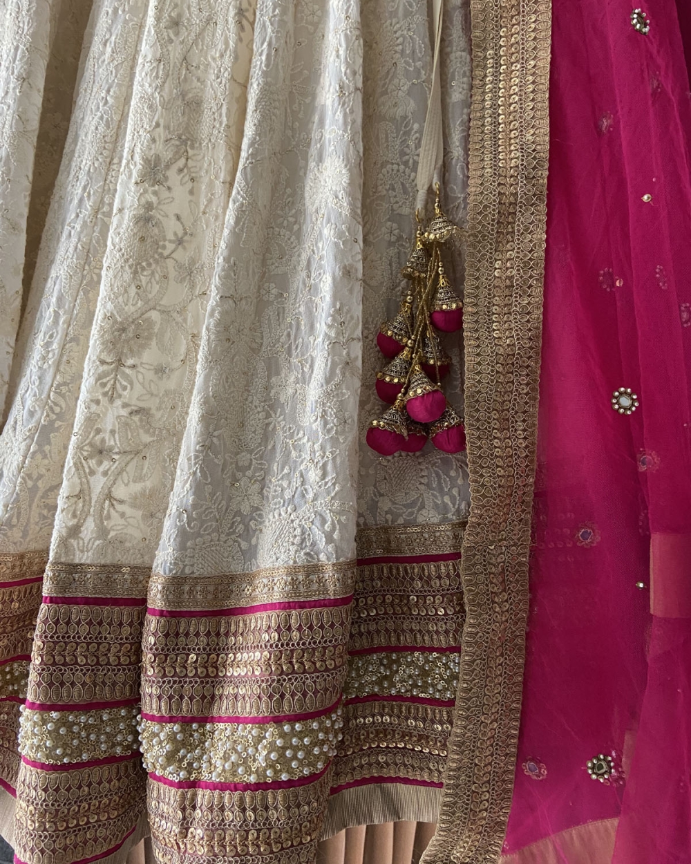 Ivory Thread and Mirror Work Lehenga Set with Fuchsia Accent - Fashion Brand & Designer Priti Sahni 6