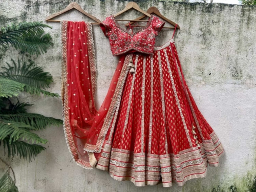 Red Bridal Panelled Sharmily Lehenga Set Bridal Couture