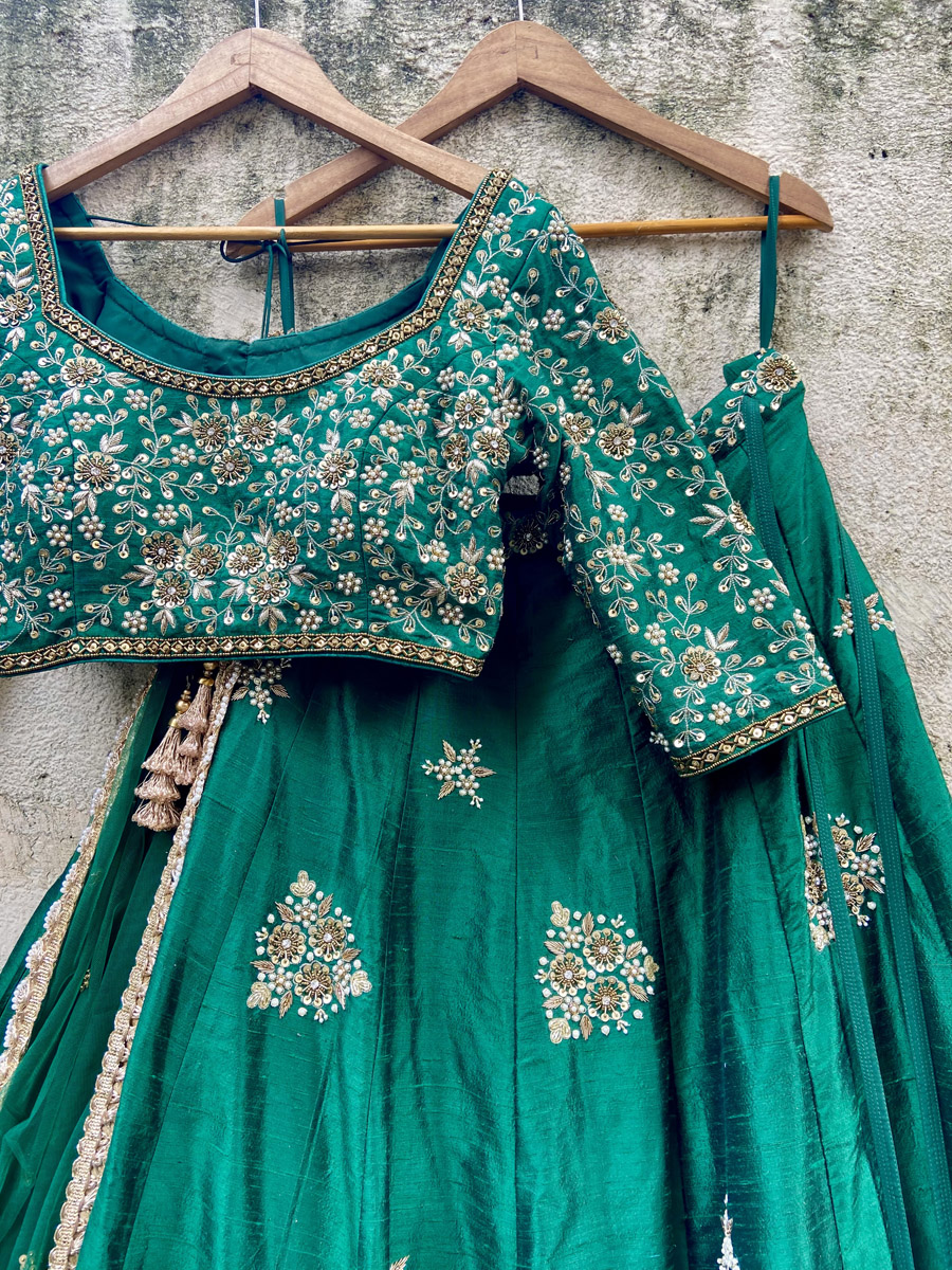 Emerald Green Raw Silk Lehenga Set - Fashion Brand & Designer Priti Sahni 2