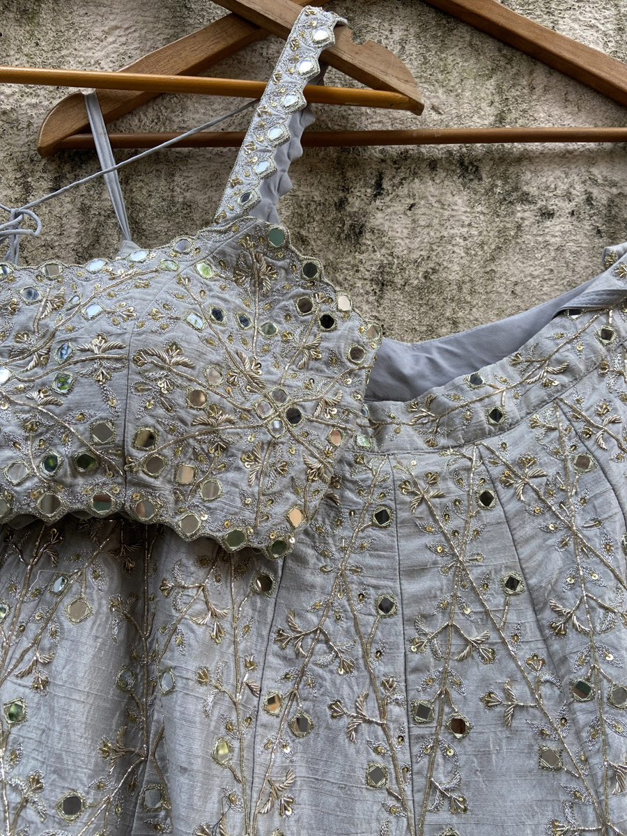 Smokey Grey Bridal Embroidered Lehenga Set - Fashion Brand & Designer Priti Sahni 15