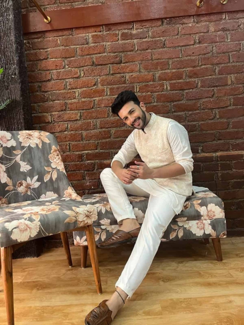 Ivory Kurta, Vest and Pant Set Mens