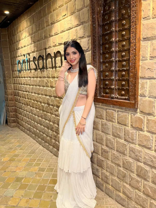 Ivory Ruffle Pre-Stitched Saree Draped Saree
