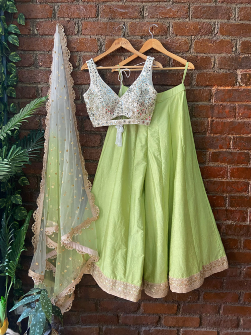 Lime Green and Ivory Palazzo Set btco13jun24
